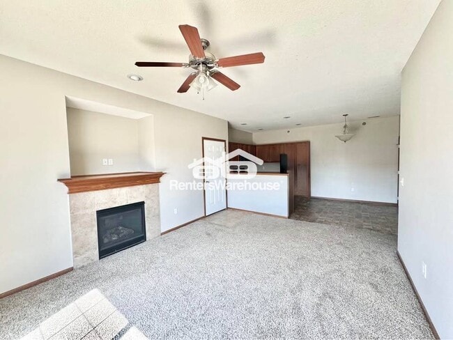 property at 1624 NW Prairie Lakes Dr