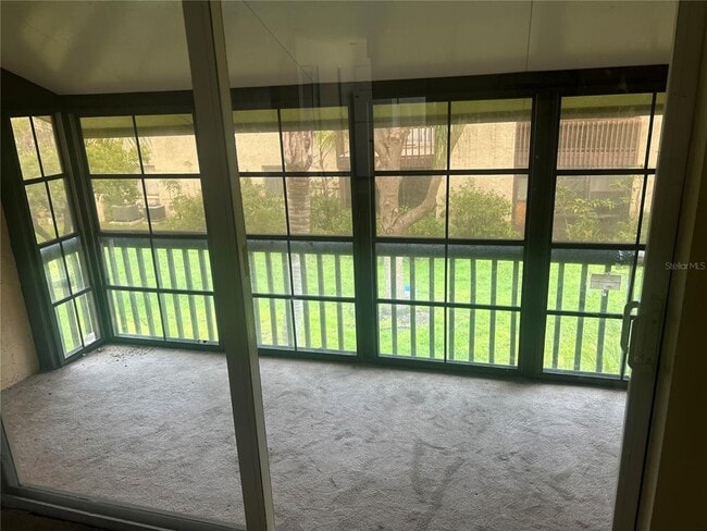 2716 Hidden Lake Blvd in Sarasota, FL - Building Photo - Building Photo