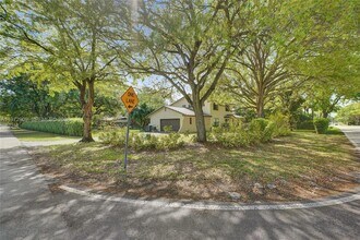 9901 SW 79th Ave in Kendall, FL - Building Photo - Building Photo