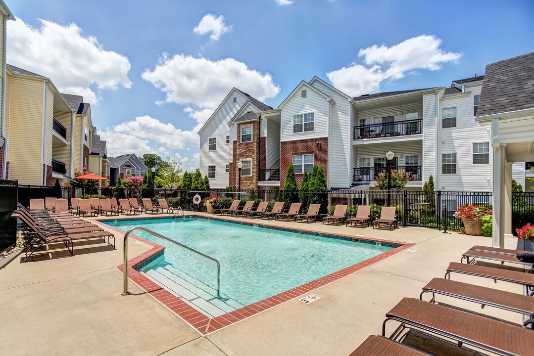 Crowne on 10th in Birmingham, AL - Building Photo