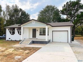 3842 Maysville Rd NE in Huntsville, AL - Building Photo - Building Photo