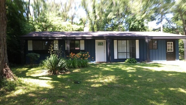 property at 3411 N Windcrest Dr