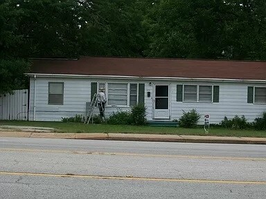 651 Chesnee Hwy in Spartanburg, SC - Foto de edificio
