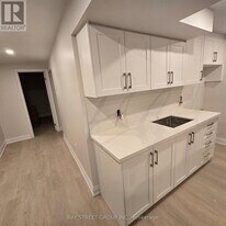 129 Huntington Park Dr in Markham, ON - Building Photo