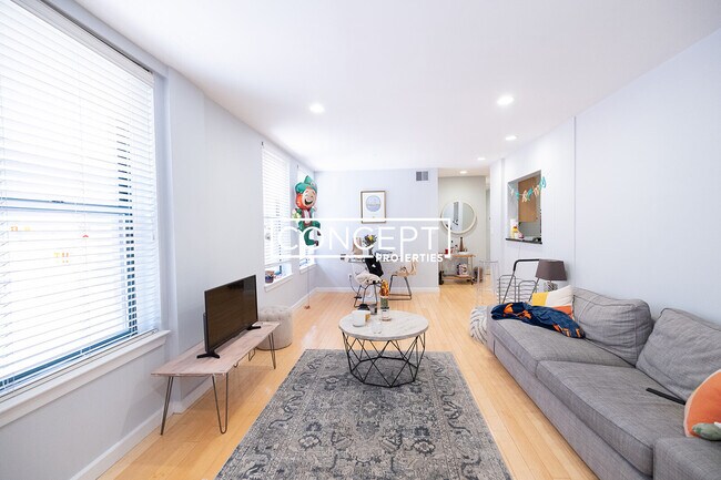 1661 Washington St in Boston, MA - Building Photo - Building Photo