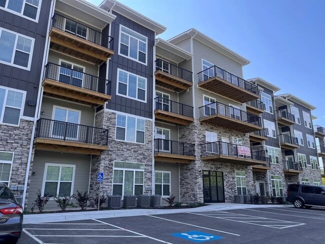 GreenBerry Apartments