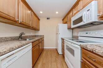 2074 Exeter in Boca Raton, FL - Building Photo - Building Photo