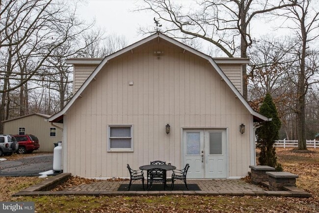 6605 Ellenwood Dr in La Plata, MD - Building Photo - Building Photo