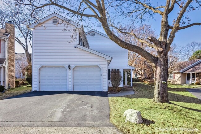 638 Dordan Ct in Gurnee, IL - Building Photo - Building Photo
