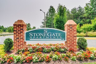 Stonegate Apartments