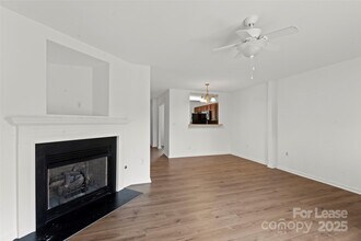 39 Thea Ln in Fletcher, NC - Building Photo - Building Photo