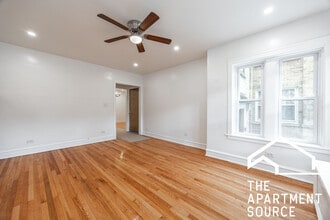 5713 N Talman Ave in Chicago, IL - Building Photo - Building Photo