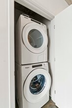 697 S Clark St in Chicago, IL - Foto de edificio - Building Photo