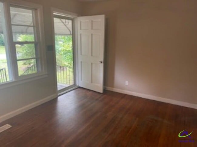 106 Draper St in Warner Robins, GA - Building Photo - Building Photo