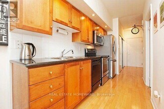 270 Wellington St W in Toronto, ON - Building Photo - Building Photo