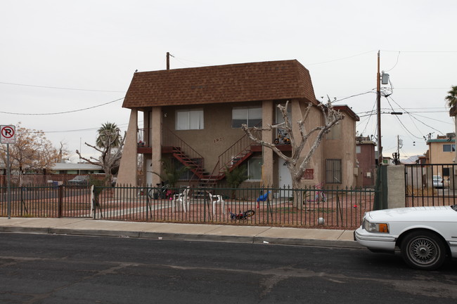 1920 Alwill St in Las Vegas, NV - Foto de edificio - Building Photo