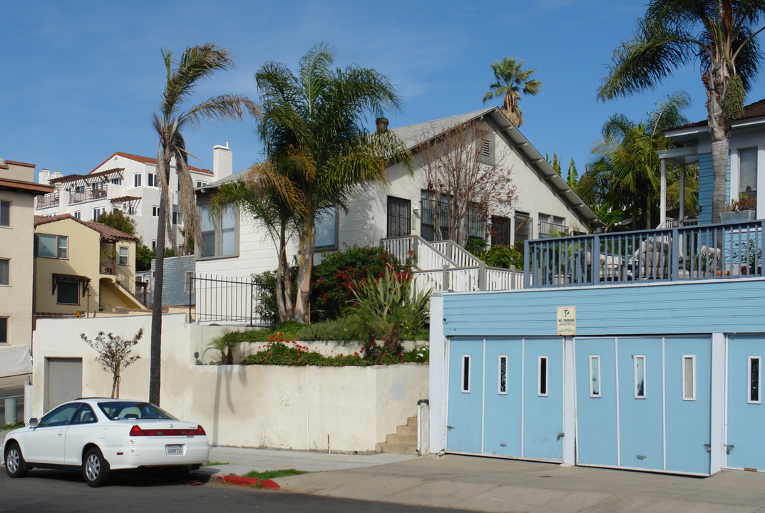 1061-1077 20th St in San Diego, CA - Building Photo