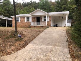 1321 W 57th St in North Little Rock, AR - Building Photo