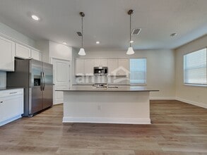 27055 St Andrews Ave in Wesley Chapel, FL - Building Photo - Building Photo