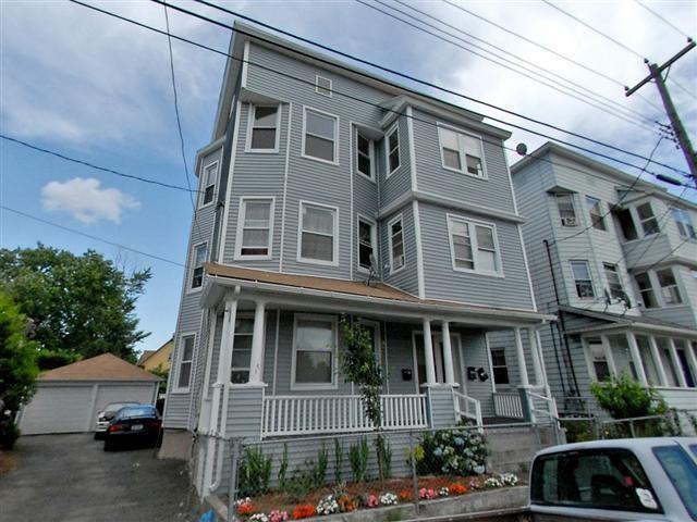 114 Norman St in Bridgeport, CT - Building Photo
