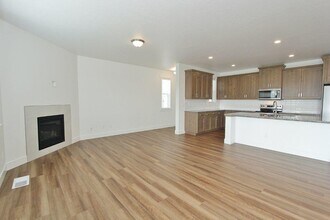 9043 W Snow Wolf Dr in Star, ID - Building Photo - Building Photo