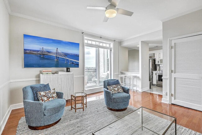 14 Murray Blvd in Charleston, SC - Building Photo - Building Photo