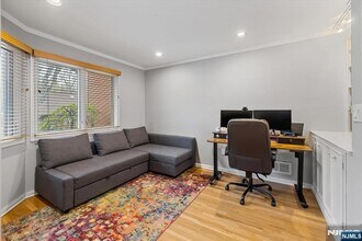 87 Sullivan Dr in West Orange, NJ - Building Photo - Building Photo