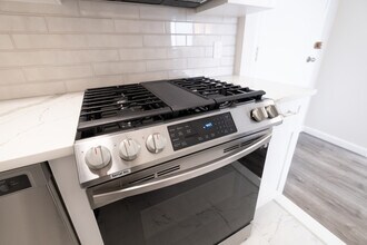 4401 Lee Hwy, Unit 15 in Arlington, VA - Building Photo - Building Photo