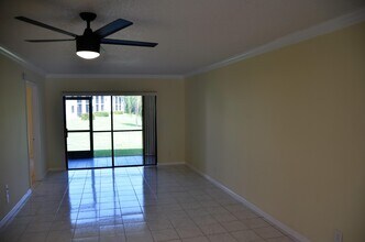 320 Norwood Terrace-Unit -N-113 in Boca Raton, FL - Building Photo - Building Photo