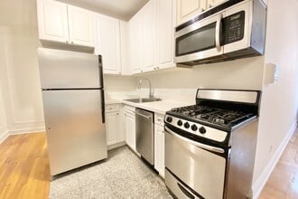 640 Fort Washington Ave in New York, NY - Building Photo - Building Photo