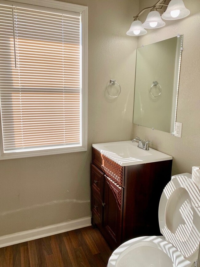 property at 603 Poplar Ave