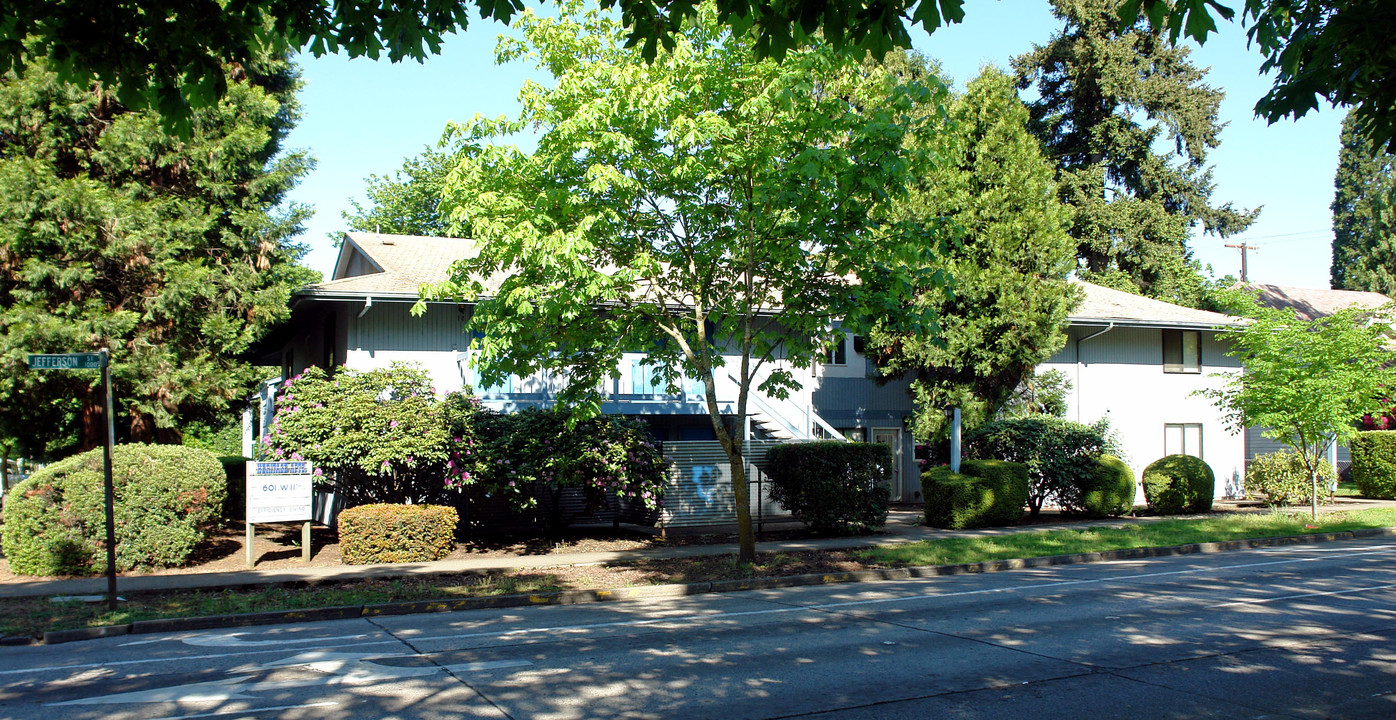 Heritage Apartments in Eugene, OR - Foto de edificio