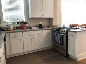 3140 N Kenmore Ave-Unit -GDN in Chicago, IL - Building Photo - Building Photo