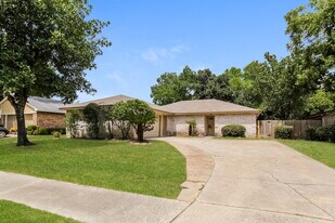 14214 Bateau Dr in Cypress, TX - Building Photo