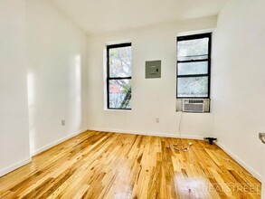 712A Greene Ave in Brooklyn, NY - Building Photo - Building Photo