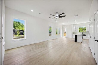 3210 Retta St in Houston, TX - Building Photo - Building Photo