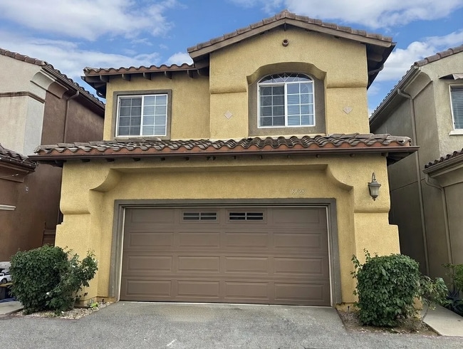 16728 Tim Ln in Van Nuys, CA - Building Photo - Building Photo