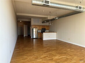 466 N Salina St in Syracuse, NY - Building Photo - Building Photo