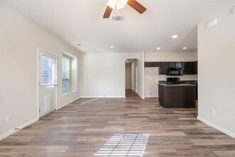 4614 Esper Ln in Austin, TX - Building Photo - Building Photo