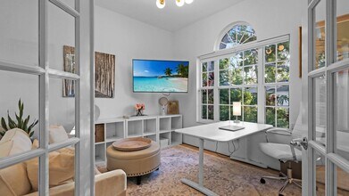 72 Tall Trees Ct in Sarasota, FL - Building Photo - Building Photo