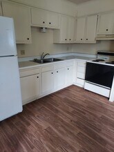 807 NW 6th St in Aledo, IL - Building Photo - Building Photo