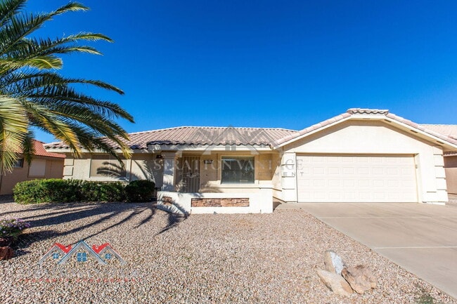 property at 10864 E Lindner Ave