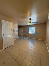 3385 Valverde Loop in Las Cruces, NM - Building Photo - Building Photo