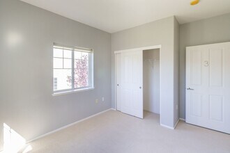 118 Shoal Dr W-Unit -118 Shoal Single Family residence in Vallejo, CA - Building Photo - Building Photo