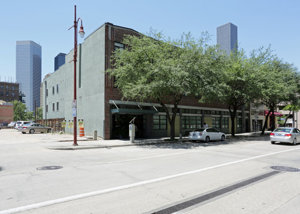 New Hope Housing in Houston, TX - Building Photo