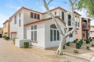 2319 W Jake Haven in Phoenix, AZ - Building Photo - Building Photo
