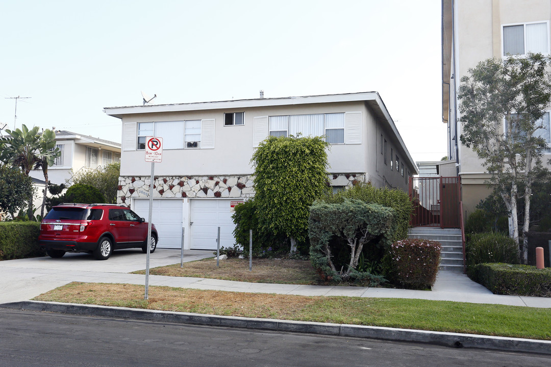 3666 Vinton Ave in Los Angeles, CA - Foto de edificio