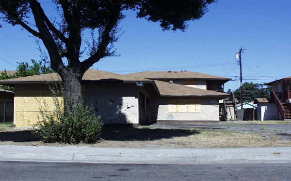 16966 Reed St in Fontana, CA - Building Photo - Building Photo