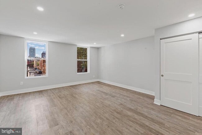 property at 256 S 11th St