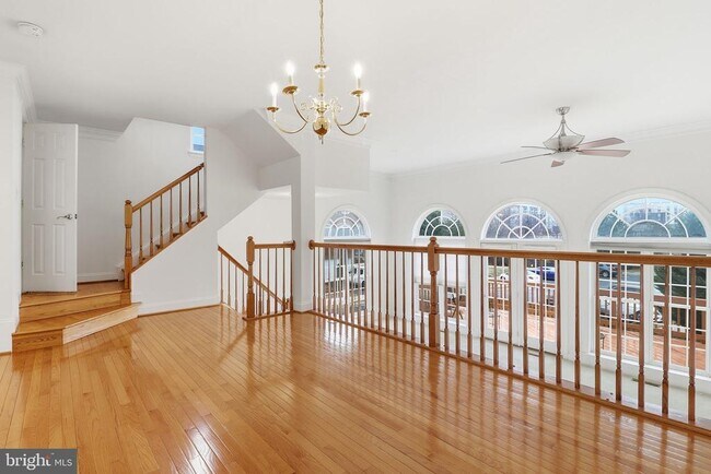 21770 Ladyslipper Sq in Ashburn, VA - Building Photo - Building Photo